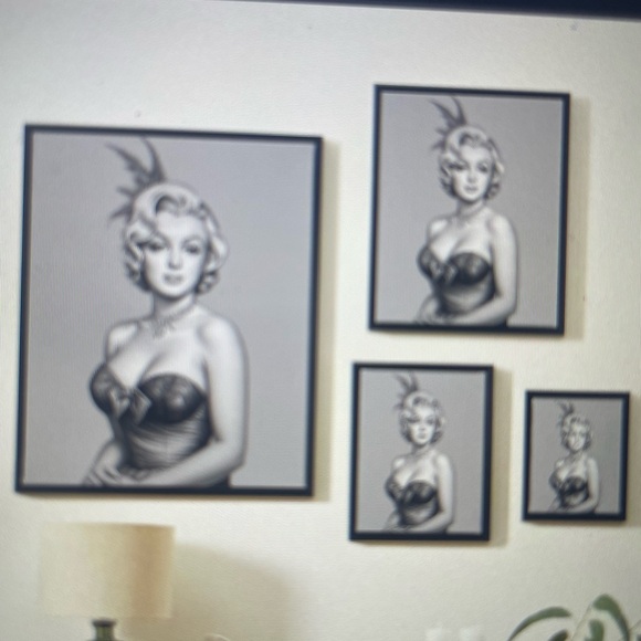 Hand-Drawn Marilyn Monroe Framed Artwork on Canvas - Picture 8 of 8